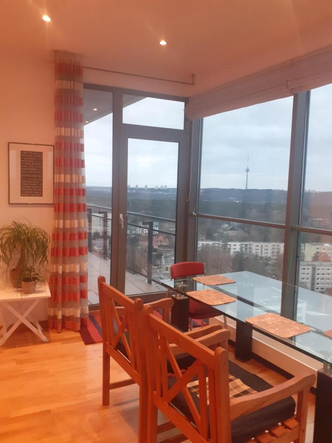 Luxury Apartment In Skyscraper Вильнюс Экстерьер фото